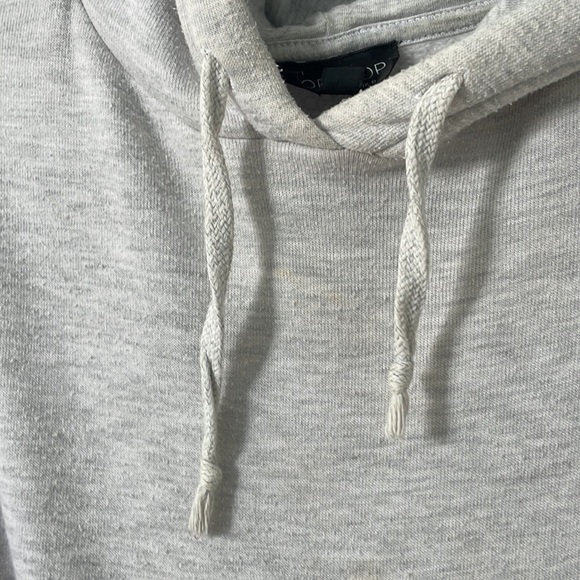 cropped hoodie - Picture 4 of 6